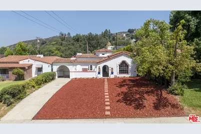 2401 E Glenoaks Blvd, Glendale, CA 91206 - Photo 1