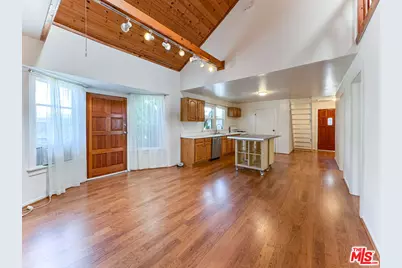 2713 3rd St #E, Santa Monica, CA 90405 - Photo 1