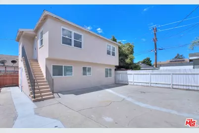 2820 Liberty Blvd #C, South Gate, CA 90280 - Photo 1