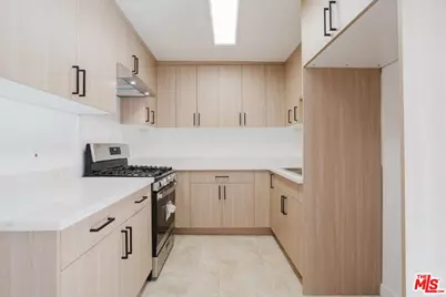 914 E Elk Ave #3, Glendale, CA 91205 - Photo 1