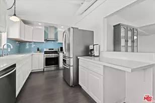 19501 Arminta St, Los Angeles, CA 91335 - Photo 1
