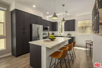 2711 N Rana Way, Los Angeles, CA 90039 - Photo 1