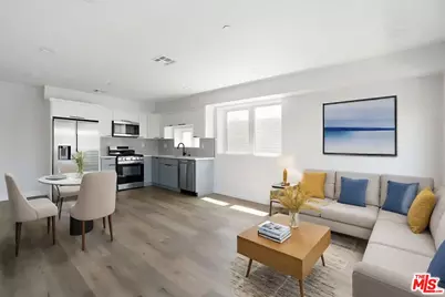 716 W 41st Pl #1, Los Angeles, CA 90037 - Photo 1