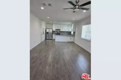 2758 W 12th St, Los Angeles, CA 90006 - Photo 1
