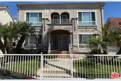 1406 2nd Ave #1406 1/2, Los Angeles, CA 90019 - Photo 1