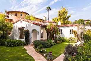 827 Yale St, Santa Monica, CA 90403 - Photo 1