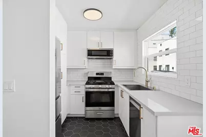 3611 W 4th St, Los Angeles, CA 90020 - Photo 1