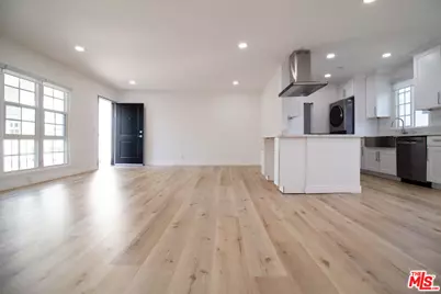 835 S Sherbourne Dr #10, Los Angeles, CA 90035 - Photo 1