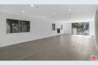 1616 Brockton Ave #101, Los Angeles, CA 90025 - Photo 1