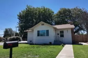 401 Cypress St, Bakersfield, CA 93304 - Photo 1