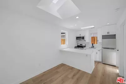 508 E Palmer Ave #A, Glendale, CA 91205 - Photo 1