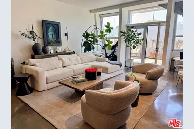 615 Hampton Dr #A103, Venice, CA 90291 - Photo 1
