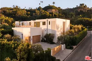 1307 N Doheny Dr, Los Angeles, CA 90069 - Photo 1