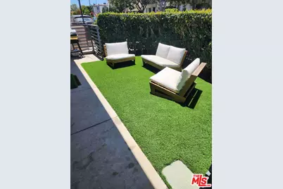1470 S Canfield Ave #101, Los Angeles, CA 90035 - Photo 1