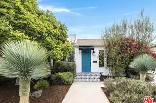 552 N Bronson Ave, Los Angeles, CA 90004 - Photo 1