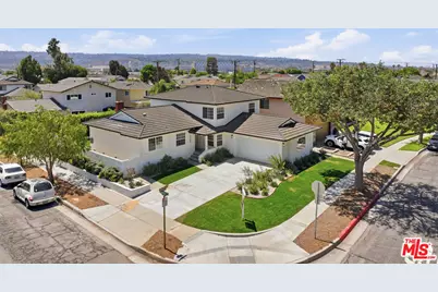 23205 Juniper Ave, Torrance, CA 90505 - Photo 1