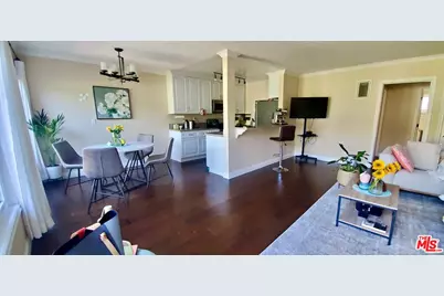 10600 Eastborne Ave #14, Los Angeles, CA 90024 - Photo 1