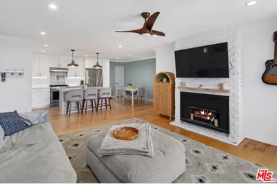 1317 12th St #1, Santa Monica, CA 90401 - Photo 1