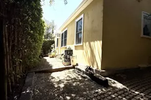 500 N Kingsley Dr, Los Angeles, CA 90004 - Photo 34