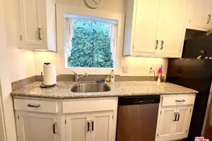 500 N Kingsley Dr, Los Angeles, CA 90004 - Photo 16