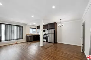 637 N Hayworth Ave, Los Angeles, CA 90048 - Photo 1