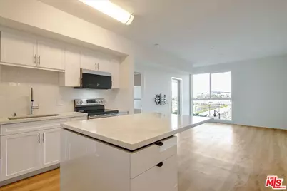 12655 Bluff Creek Dr #304, Los Angeles, CA 90094 - Photo 1