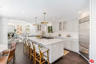 1037 Maroney Ln, Pacific Palisades, CA 90272 - Photo 10