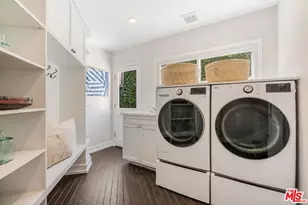 1037 Maroney Ln, Pacific Palisades, CA 90272 - Photo 34