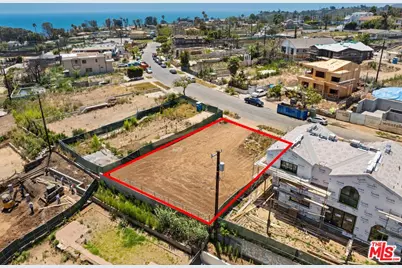 16742 Bollinger Dr, Los Angeles, CA 90272 - Photo 1