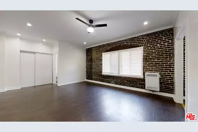 738 New Hampshire Ave #206, Los Angeles, CA 90005 - Photo 1