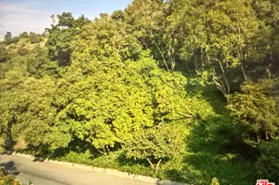 10676 Somma Way, Los Angeles, CA 90077 - Photo 1
