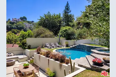 5866 Spring Oak Dr, Los Angeles, CA 90068 - Photo 1