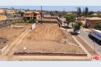 1000 Iliff St, Los Angeles, CA 90272 - Photo 1