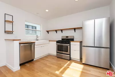 1341 S Burnside Ave #3, Los Angeles, CA 90019 - Photo 1