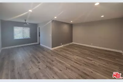 2601 20th St #3, Santa Monica, CA 90405 - Photo 1