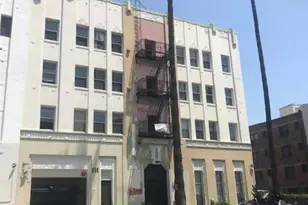 814 S Hobart Blvd, Los Angeles, CA 90005 - Photo 1