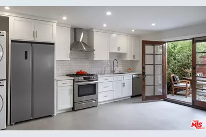 2528 Clyde Ave, Los Angeles, CA 90016 - Photo 1