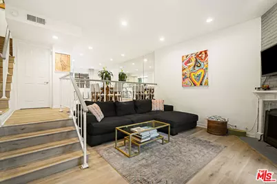 4658 Don Lorenzo Dr #E, Los Angeles, CA 90008 - Photo 1