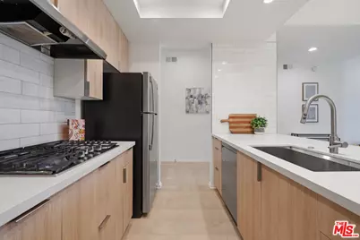 1820 S Beverly Glen Blvd #208, Los Angeles, CA 90025 - Photo 10