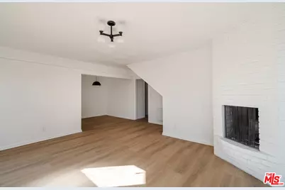 1147 Horn Ave #5, West Hollywood, CA 90069 - Photo 1