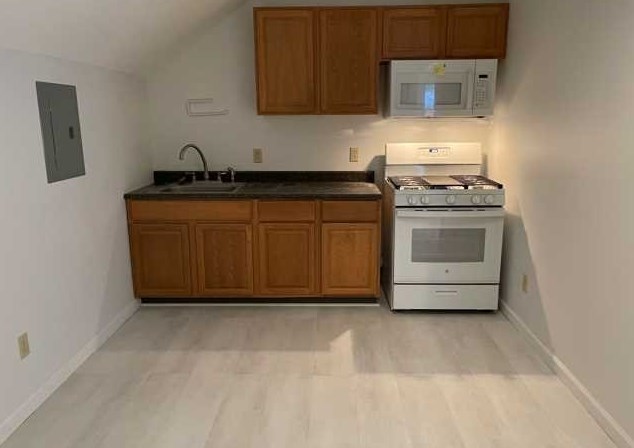 3944 Route 9g, Red Hook NY  12571-2917 exterior