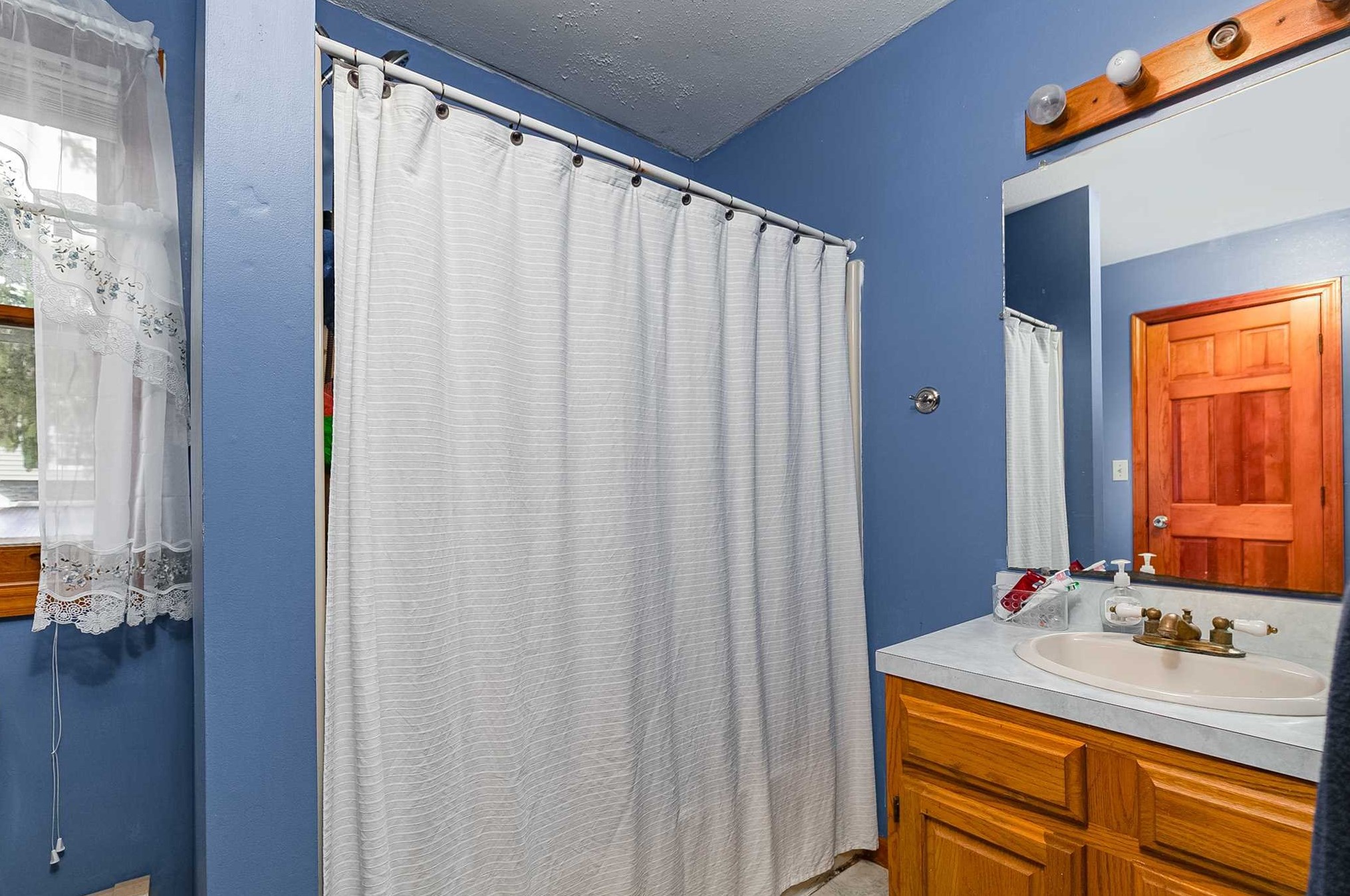 117 Catherine St, Beacon NY  12508-3026 exterior