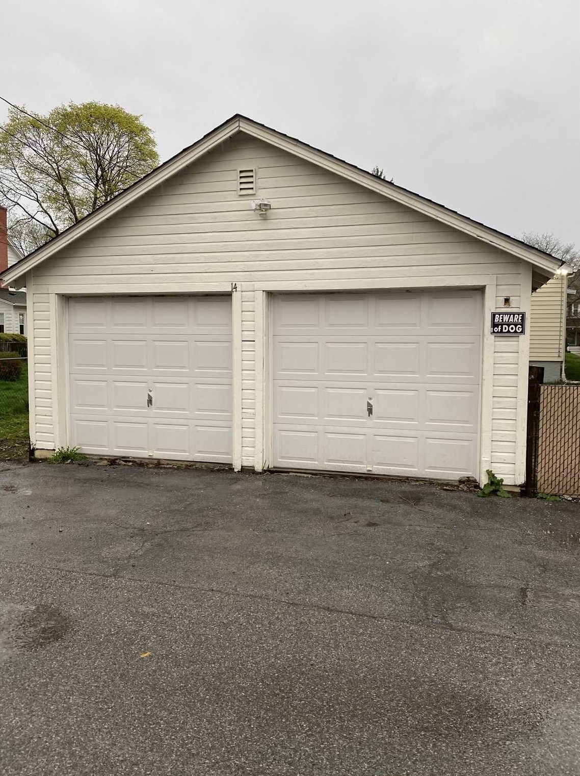 14 Mitchell Ave, Poughkeepsie NY  12603-3404 exterior