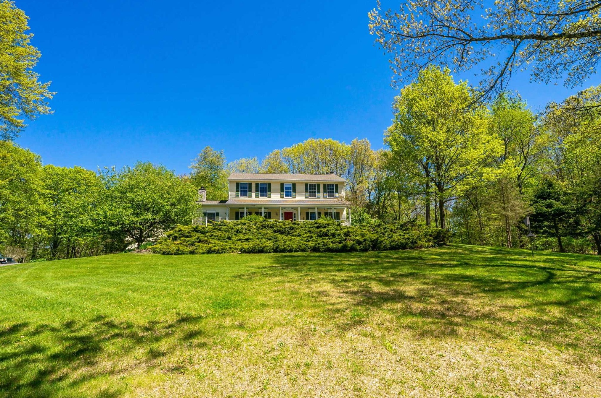 23 Hapeman Hill Rd, Red Hook, NY 12571