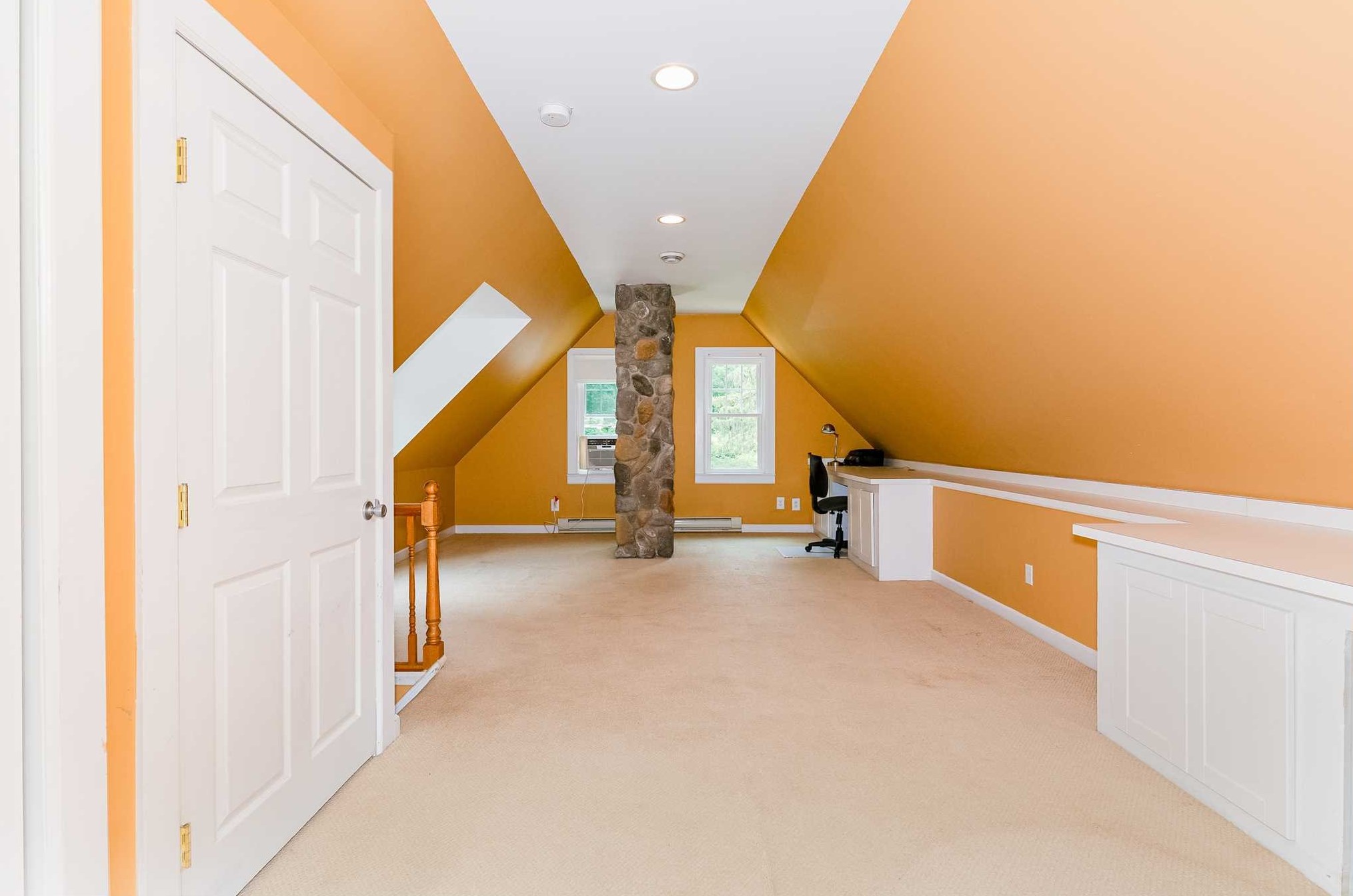 4 Oak Dr, Katonah NY  10536-3222 exterior