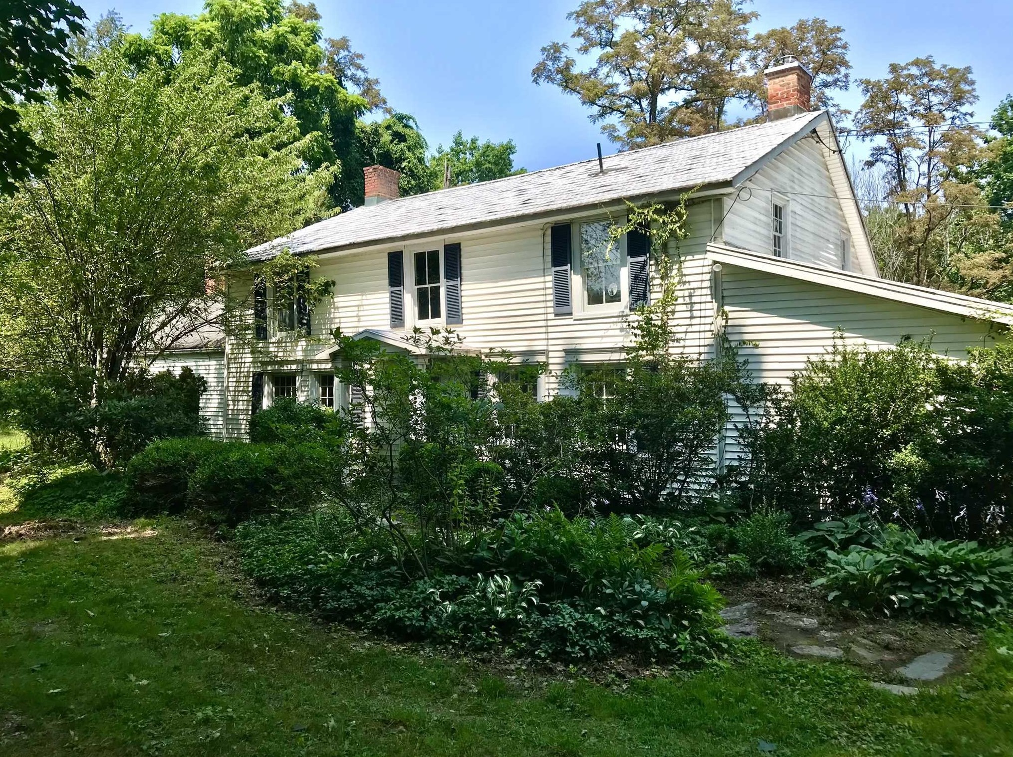 94 Townsend Rd, East Fishkill, NY 12533-6631