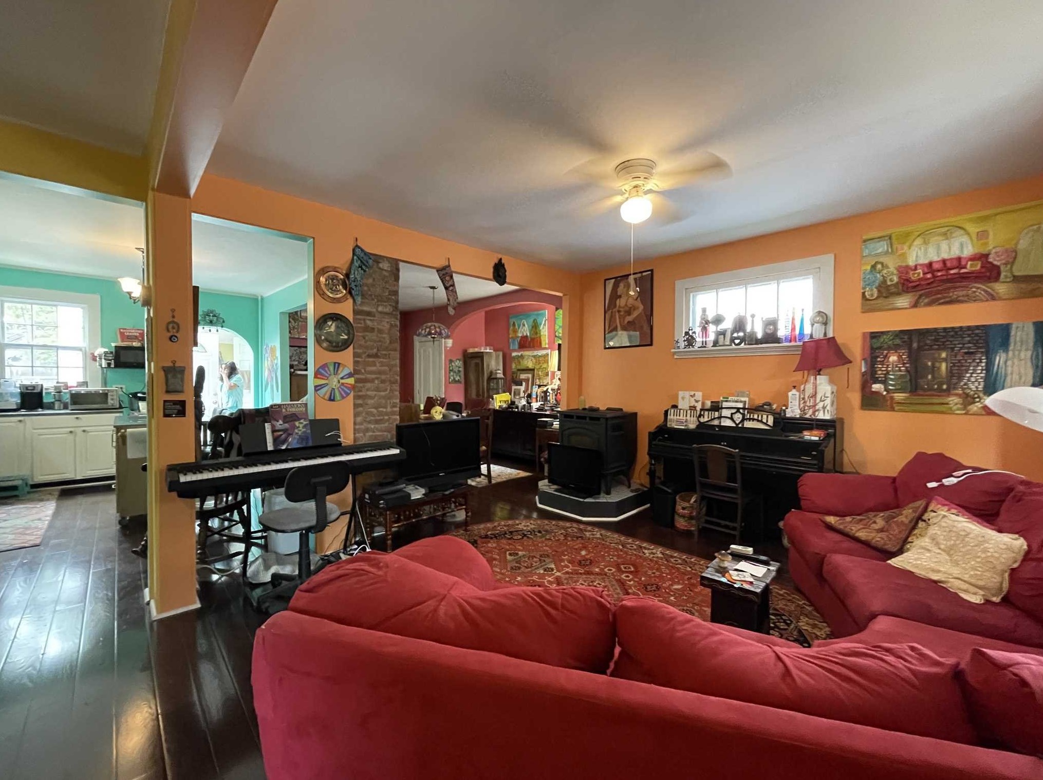 7 Walnut St, Beacon NY  12508-1921 exterior