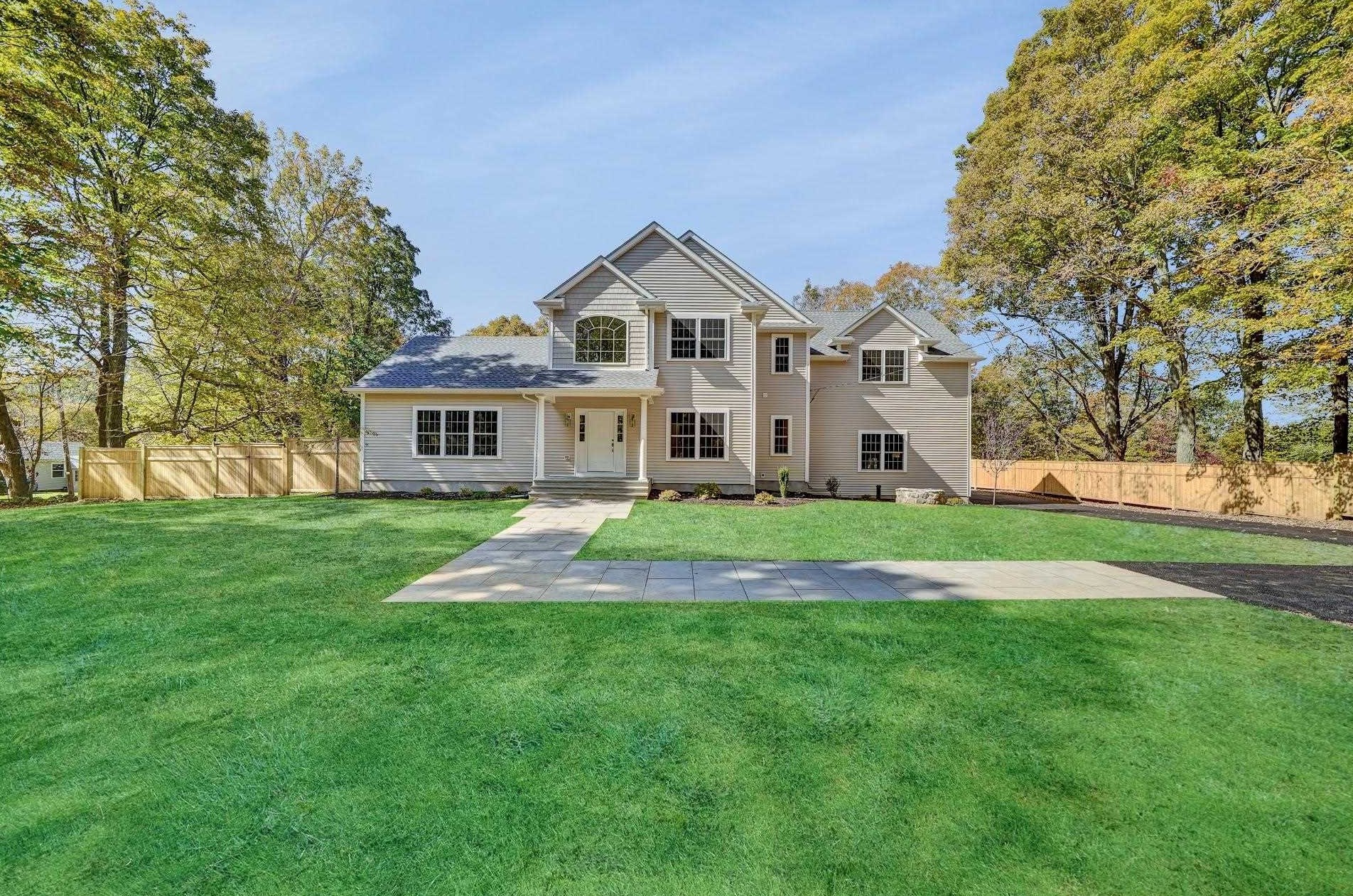 25 Vista Ln, Patterson, NY 12563