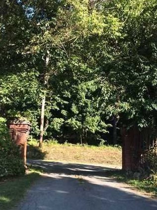 273 Route 9d, Beacon NY  12508-7027 exterior