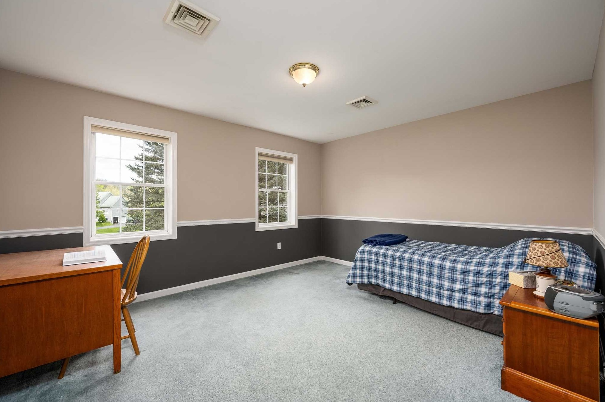 3 Hollyberry Dr, East Fishkill NY 12533-5383 exterior